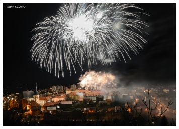 Novoroční ohňostroj k přivítání roku 2013